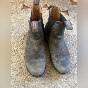 AU Blundstone 1351 Chelsea boot rustic brown sz 8 WORN IN!